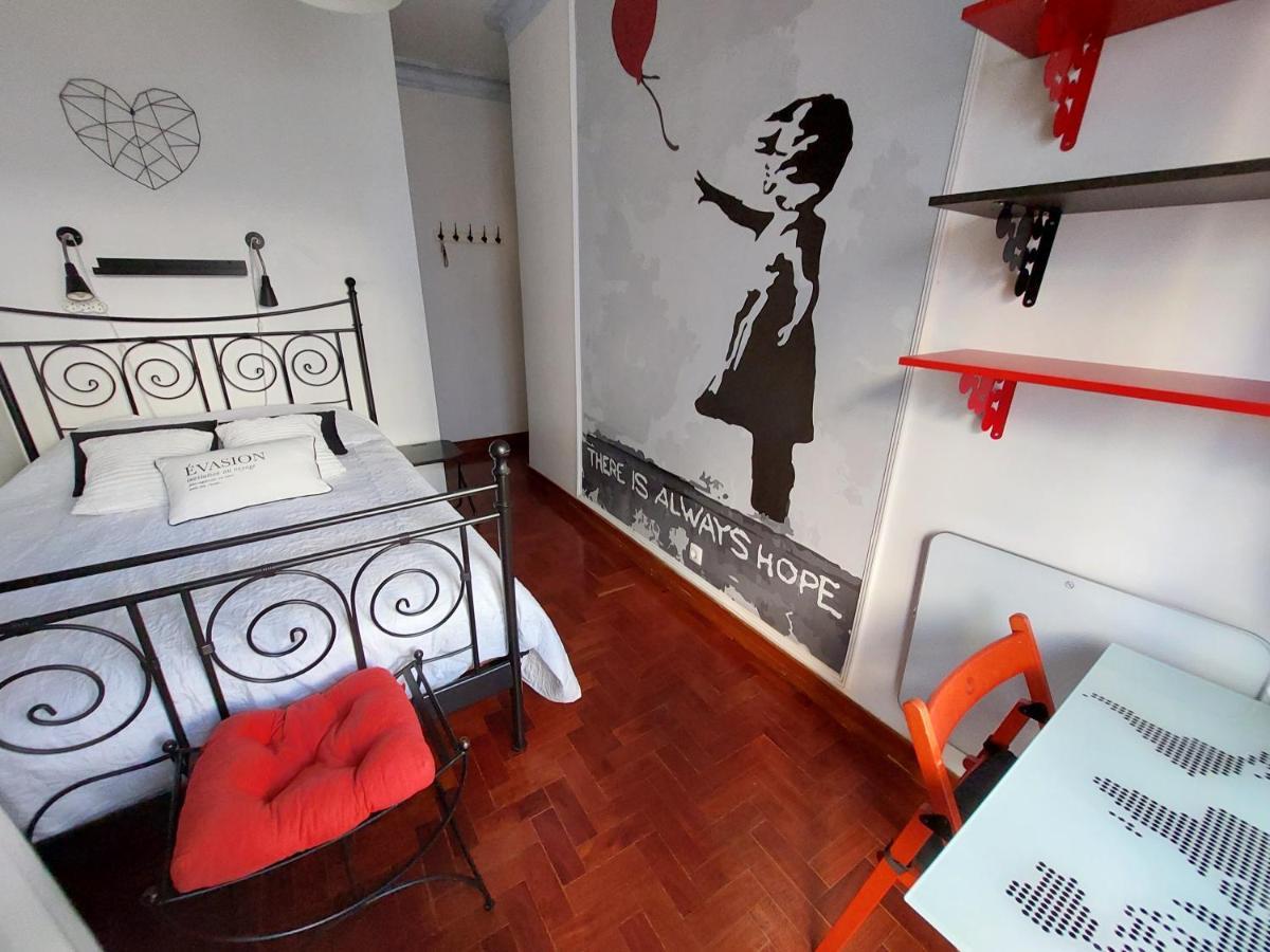Caza Latina Apartment ลิสบอน ภายนอก รูปภาพ